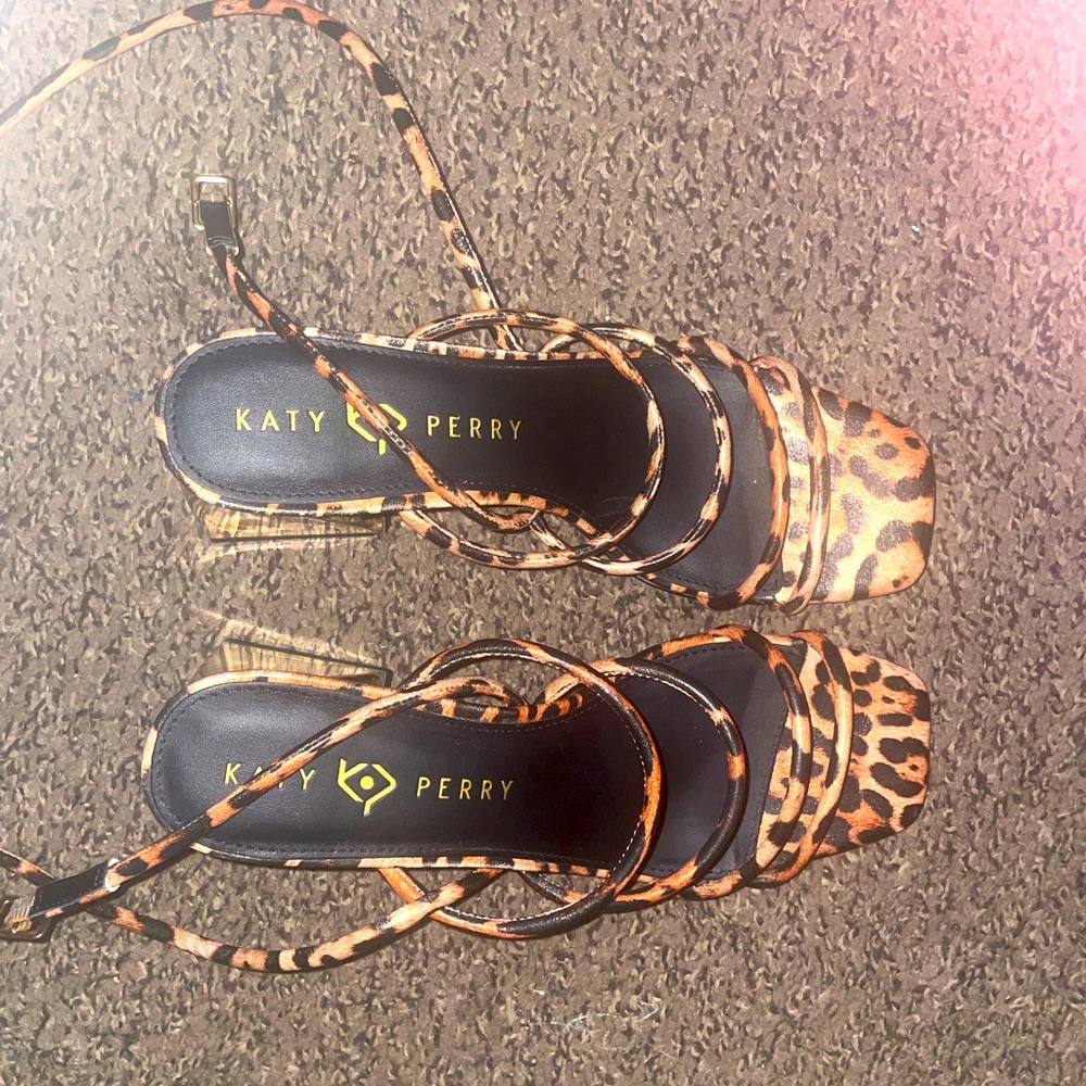 Size 8.5 Katy Perry